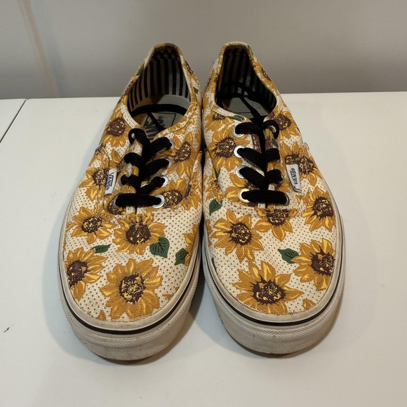 Vans Shoes Womens Size 7 Yellow Sunflower Floral Canvas Low Top Sneakers Casual - Picture 2 of 9